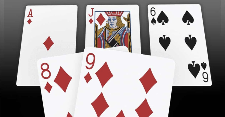 hhpoker德扑圈中拿到7到Q的起手牌该怎么办？.png